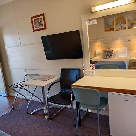 Donald Riverside Motel Luaran gambar