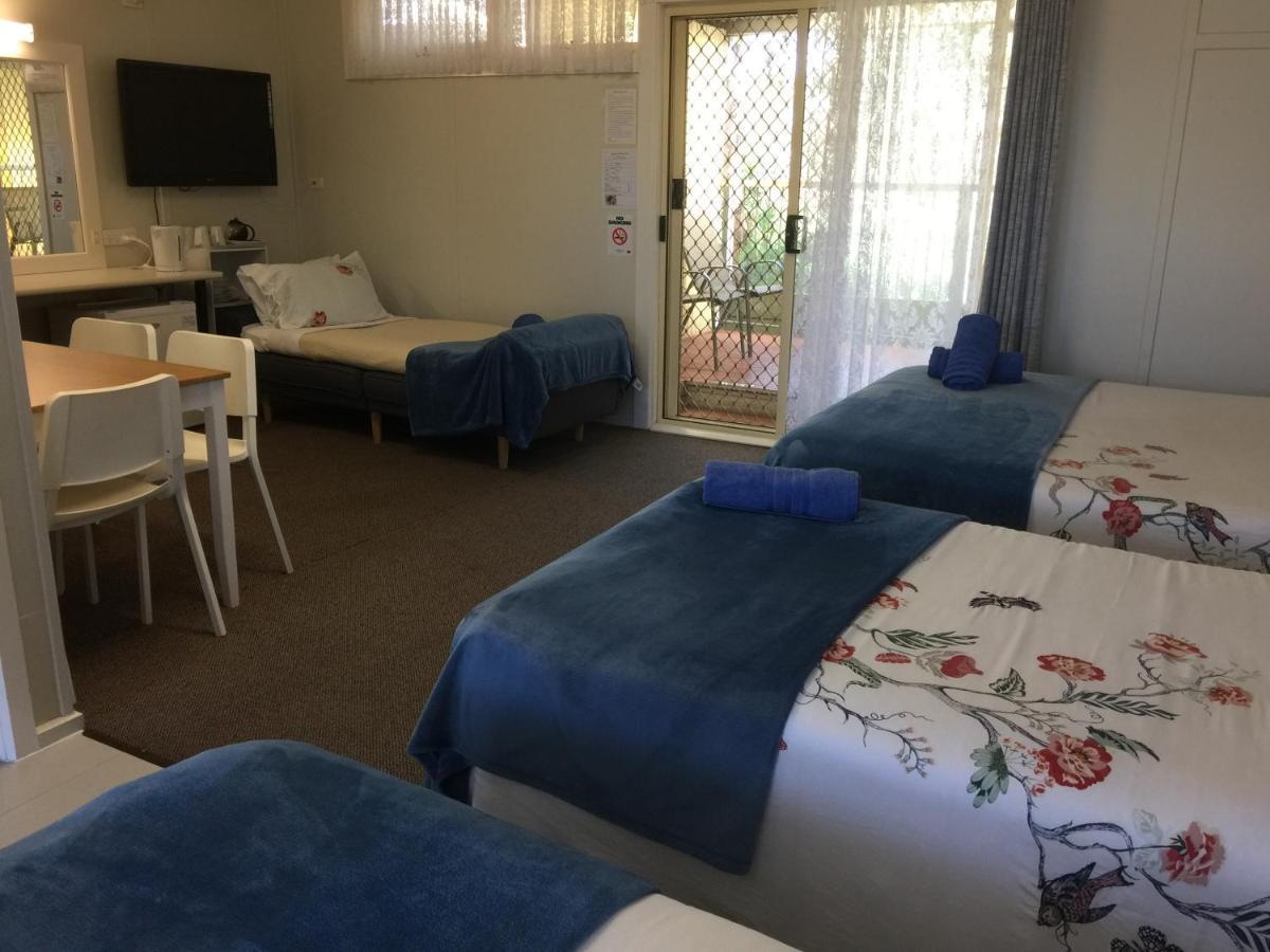 Donald Riverside Motel Luaran gambar