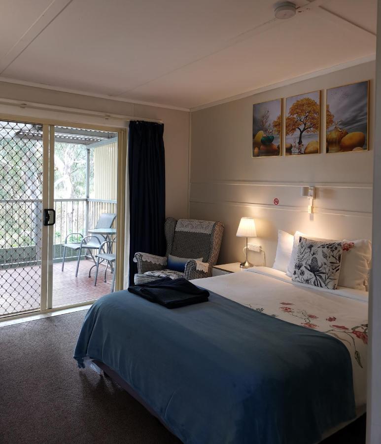 Donald Riverside Motel Luaran gambar