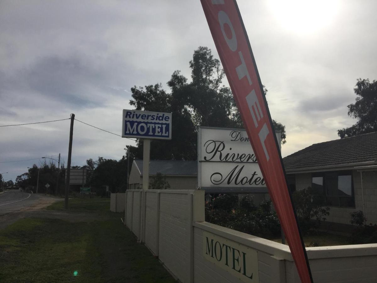 Donald Riverside Motel Luaran gambar